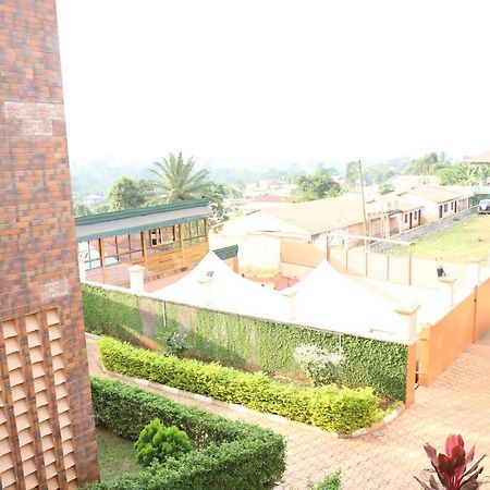 Apartament Vegas House Yaoundé Zewnętrze zdjęcie