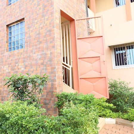 Apartament Vegas House Yaoundé Zewnętrze zdjęcie