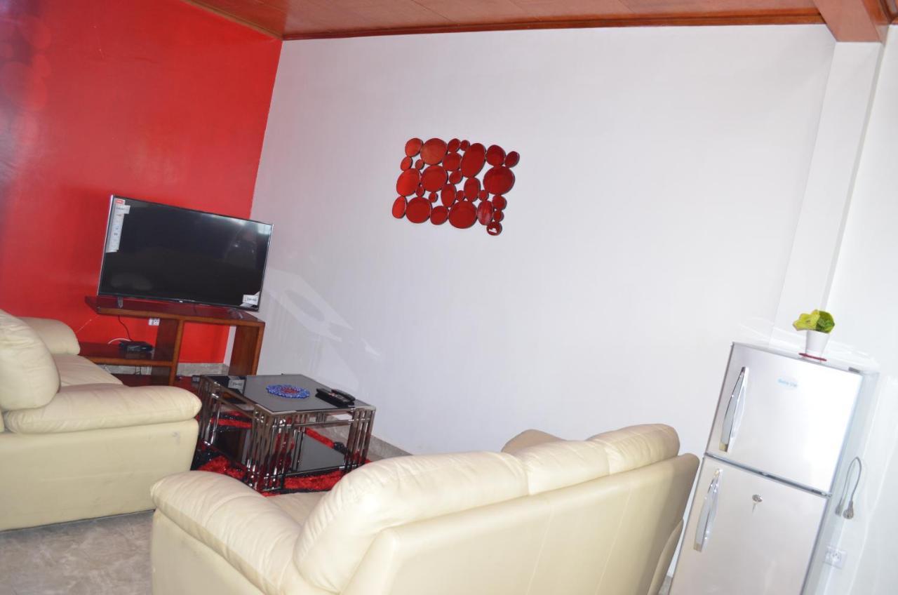 Apartament Vegas House Yaoundé Zewnętrze zdjęcie